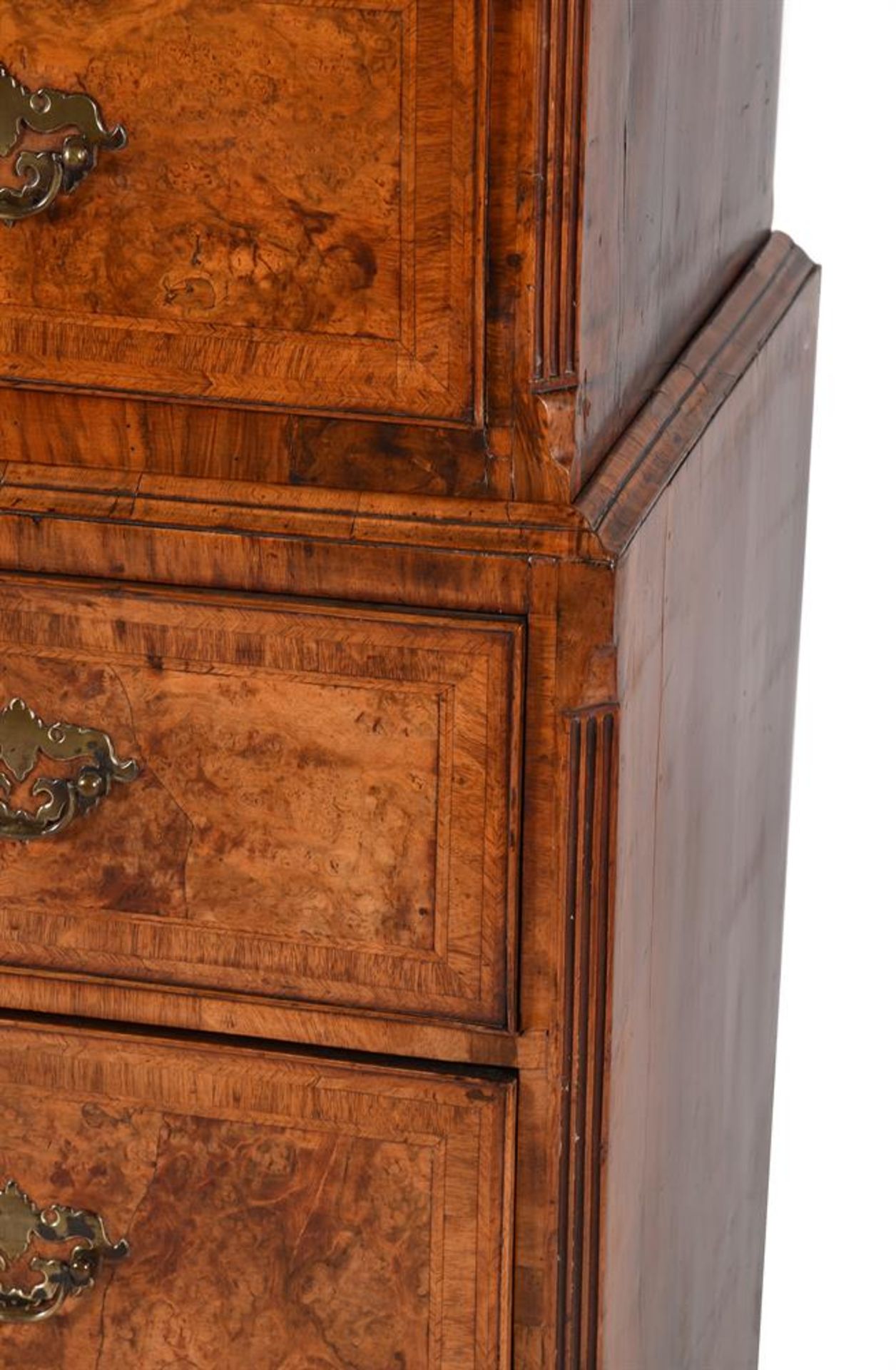 A FINE GEORGE II BURR WALNUT SECRETAIRE CHEST ON CHESTIN THE MANNER OF GILES GRENDEY - Image 4 of 7