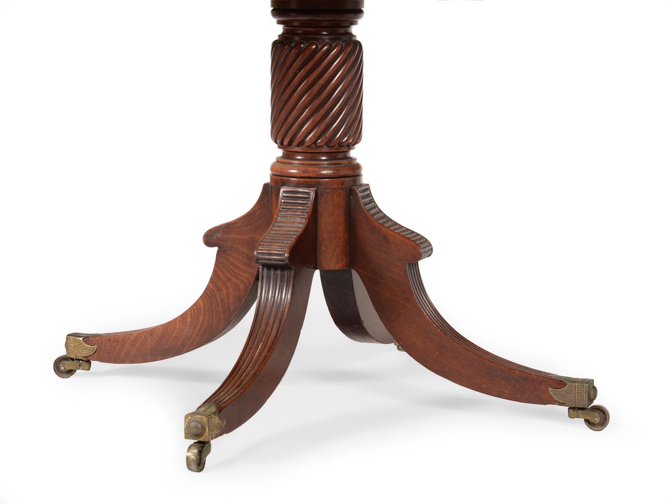 Y A GEORGE IV GONCALO ALVES AND ROSEWOOD DINING OR CENTRE TABLE, CIRCA 1825 - Image 3 of 4