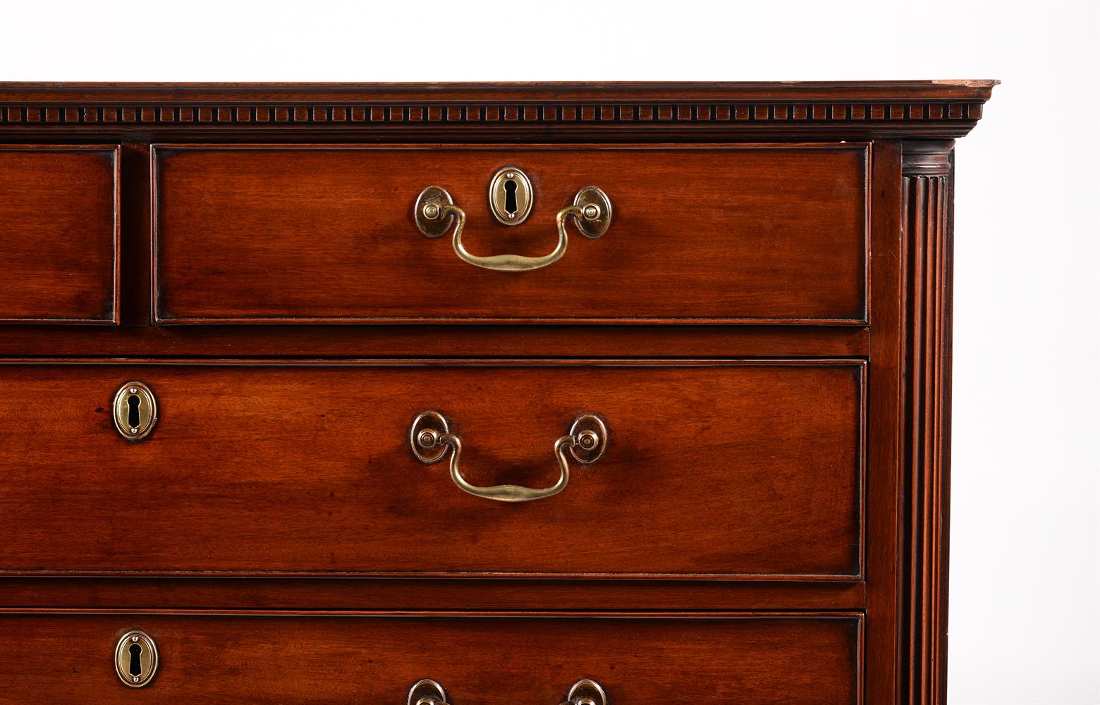 A GEORGE III EXOTIC HARDWOOD CHEST OF DRAWERS, OF NORTH COUNTRY TYPE, CIRCA 1770 - Image 2 of 4