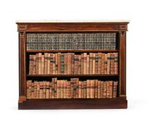 Y A REGENCY ROSEWOOD AND PARCEL GILT OPEN BOOKCASE, CIRCA 1820