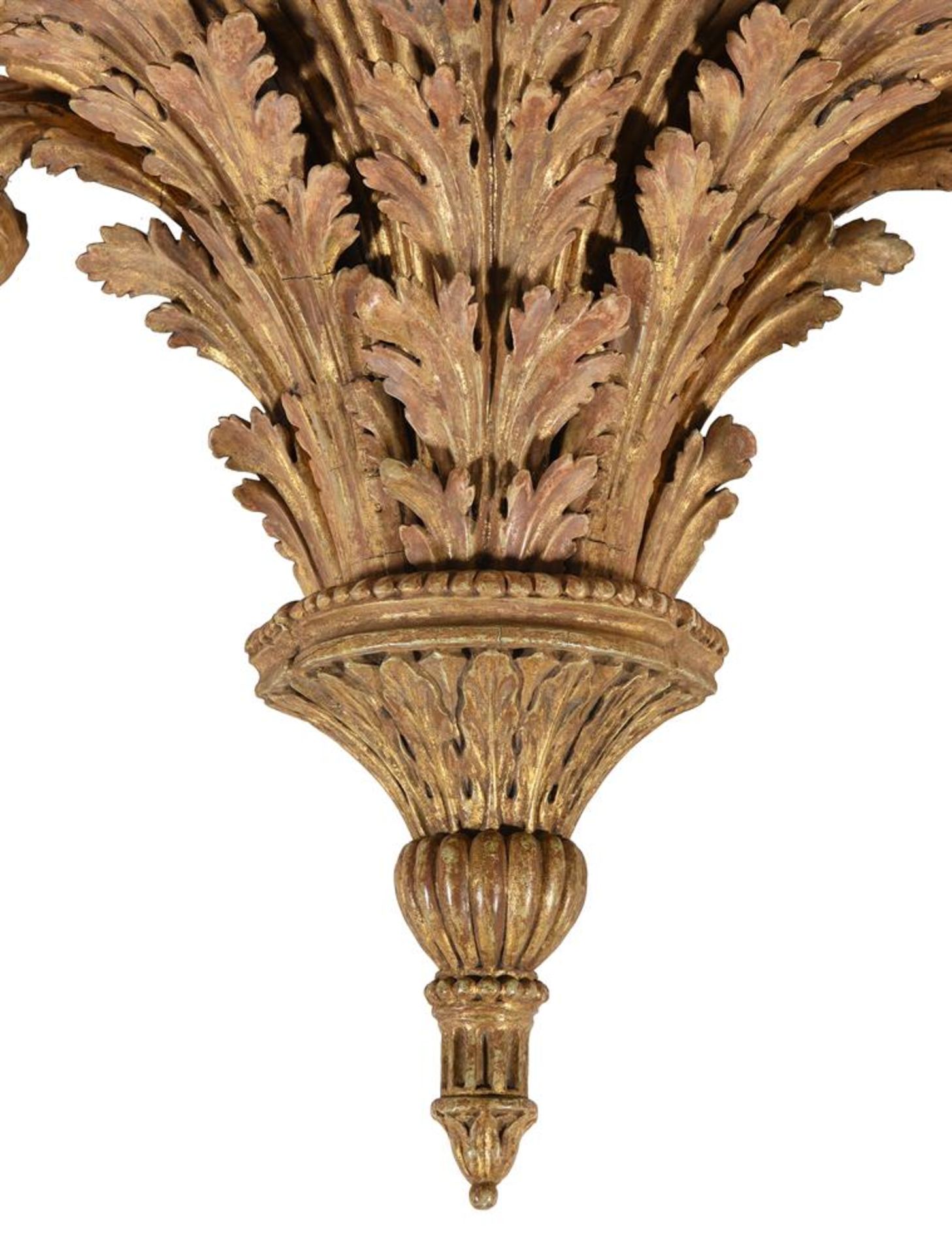 A CARVED GILTWOOD WALL BRACKET, LATE 18TH OR EARLY 19TH CENTURY - Image 4 of 5