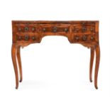 A NORTH ITALIAN FIGURED WALNUT AND CROSSBANDED SERPENTINE DRESSING TABLE, LATE 18TH CENTURY