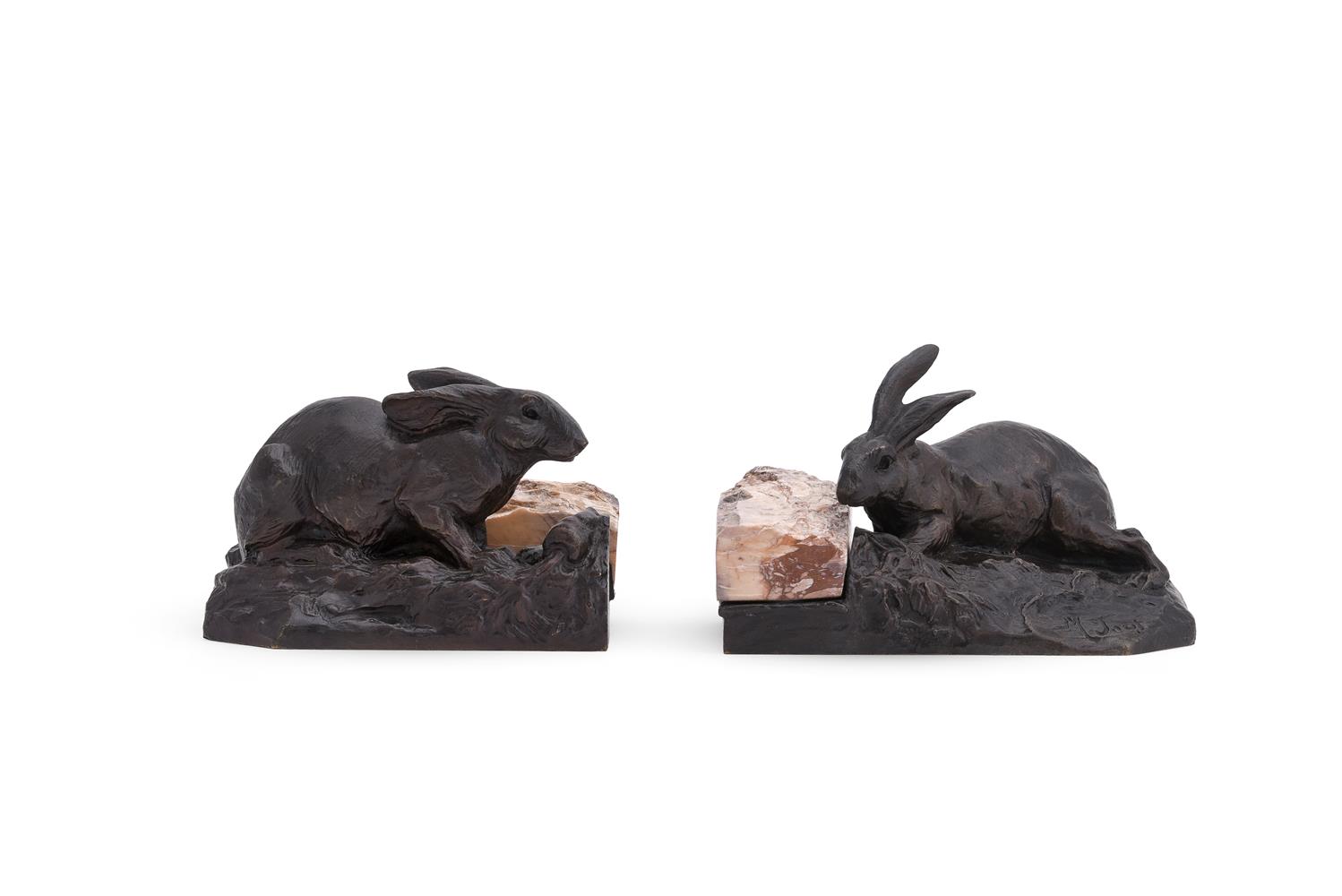 λ MAXIMILIEN FIOT (FRENCH, 1886-1953), A PAIR OF BRONZE AND MARBLE RABBIT BOOKENDS