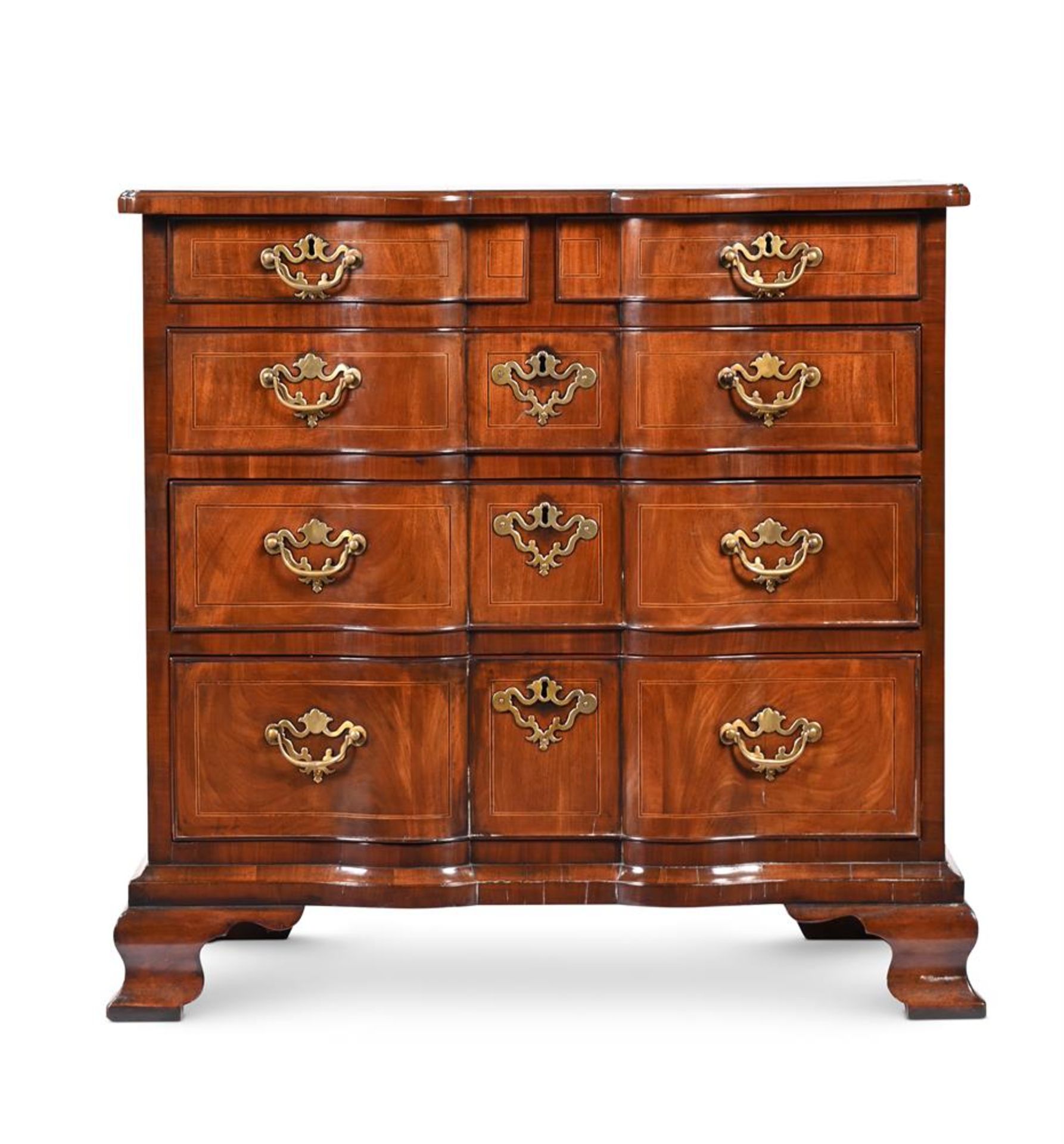 A GEORGE III MAHOGANY CHEST OF DRAWERS, CIRCA 1770