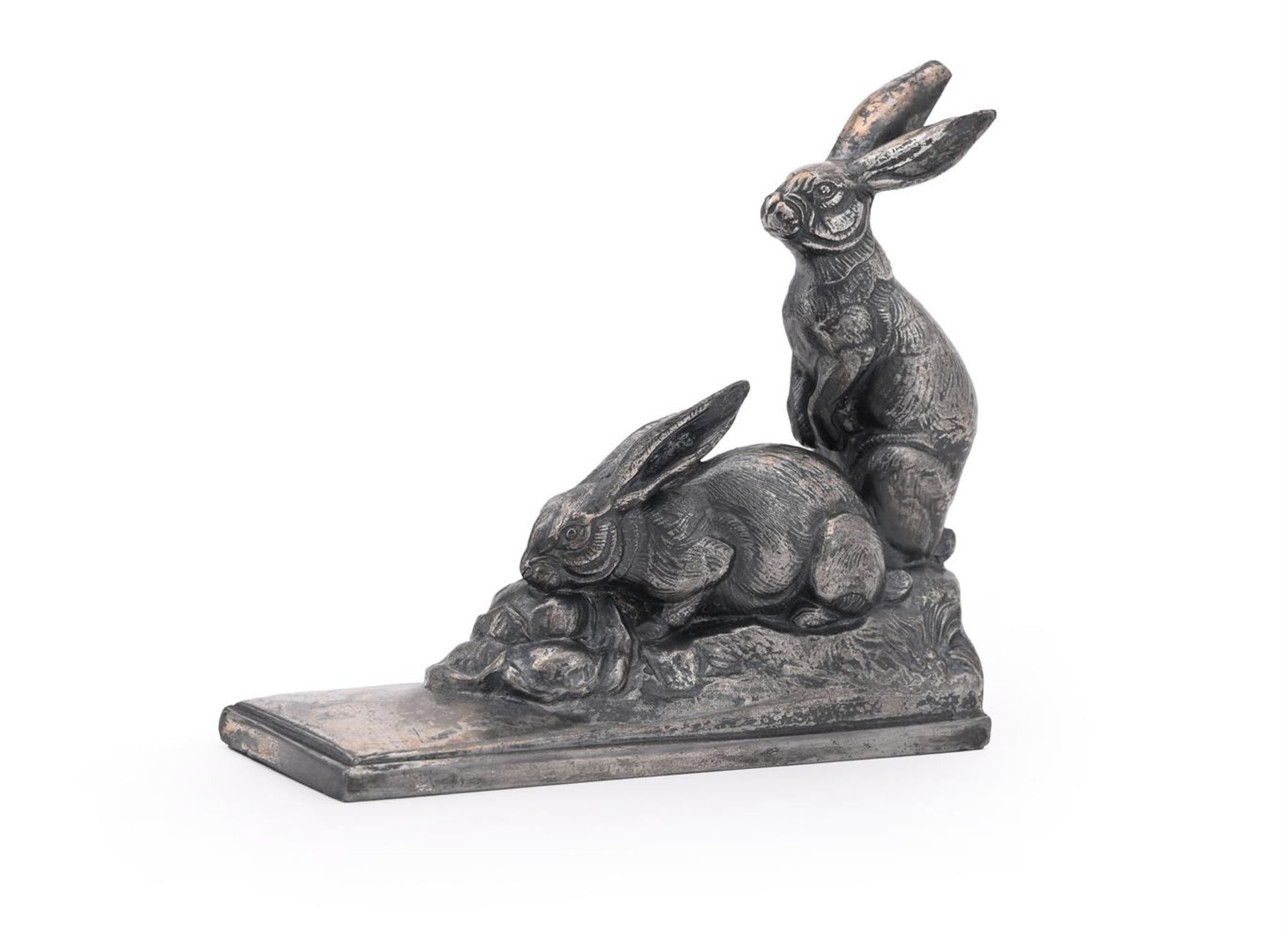 MAURICE FRECOURT (FRENCH, LATE 19TH/EARLY 20TH CENTURY), A SPELTER MODEL OF TWO RABBITS - Bild 3 aus 8