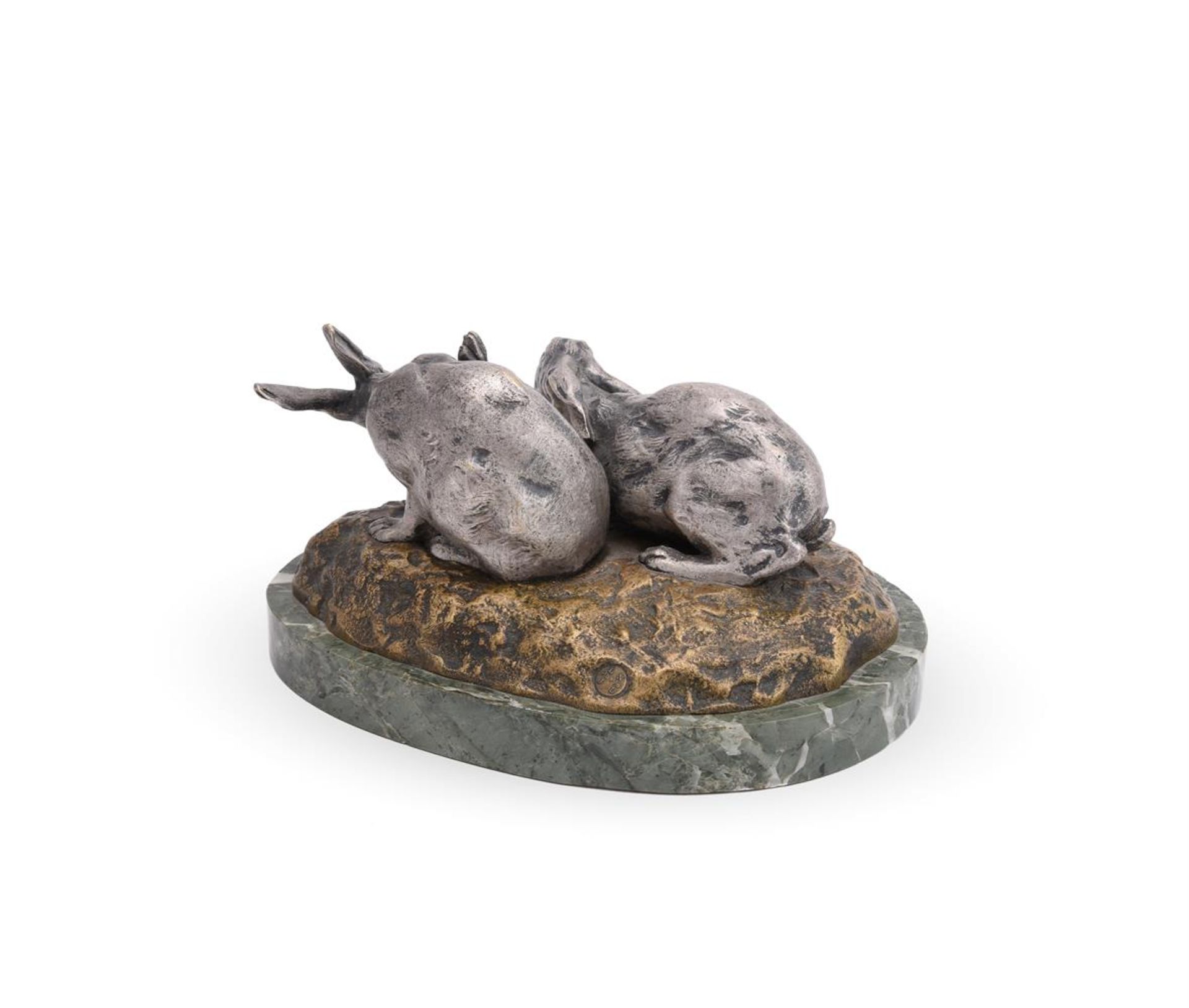 CHARLES GREMION (FRENCH, 19TH/20TH CENTURY), A SILVERED AND GILDED BRONZE GROUP OF TWO RABBITS - Bild 4 aus 7