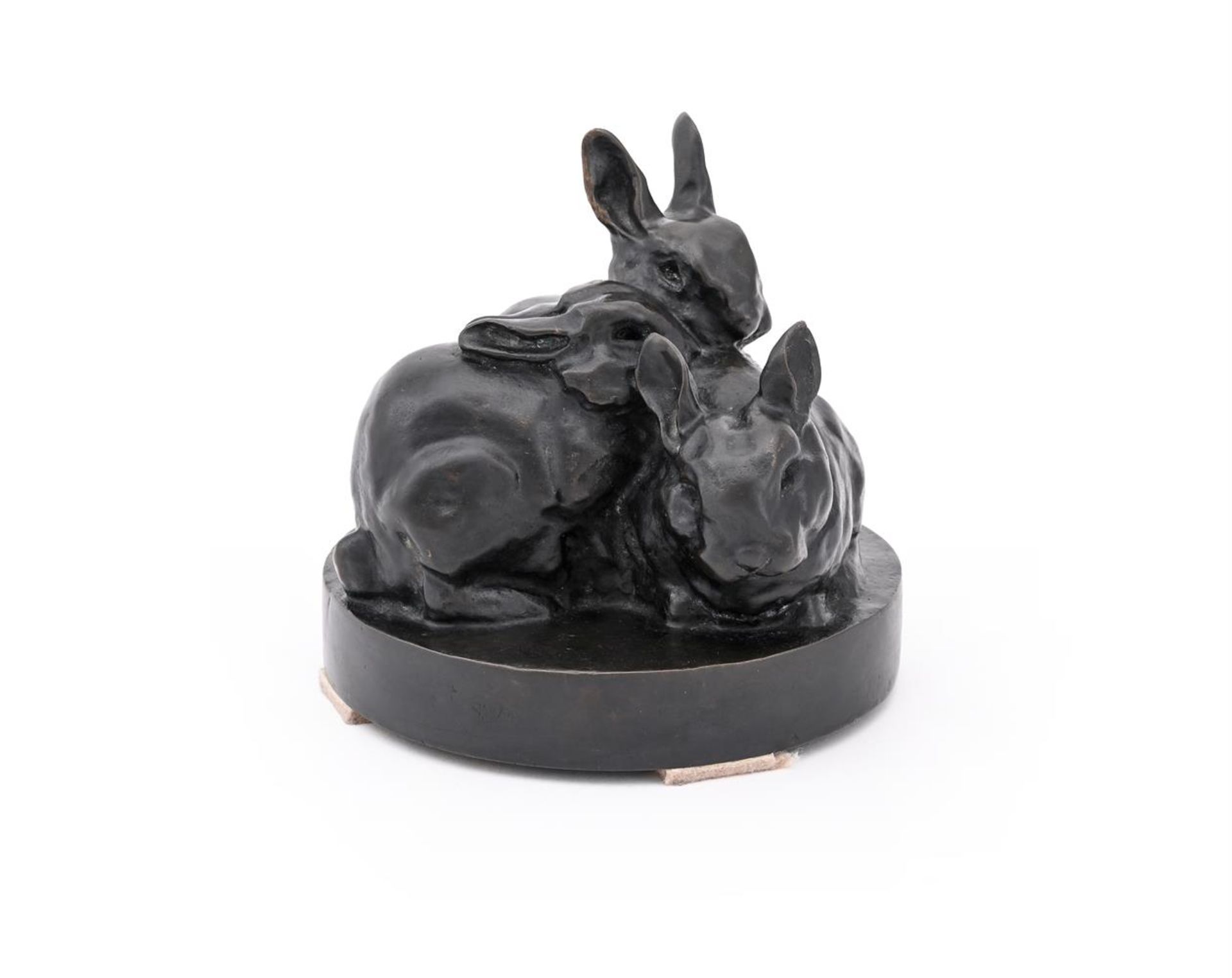 λ H BOKLEN (GERMAN, 20TH CENTURY), A BRONZE GROUP OF THREE RABBITS