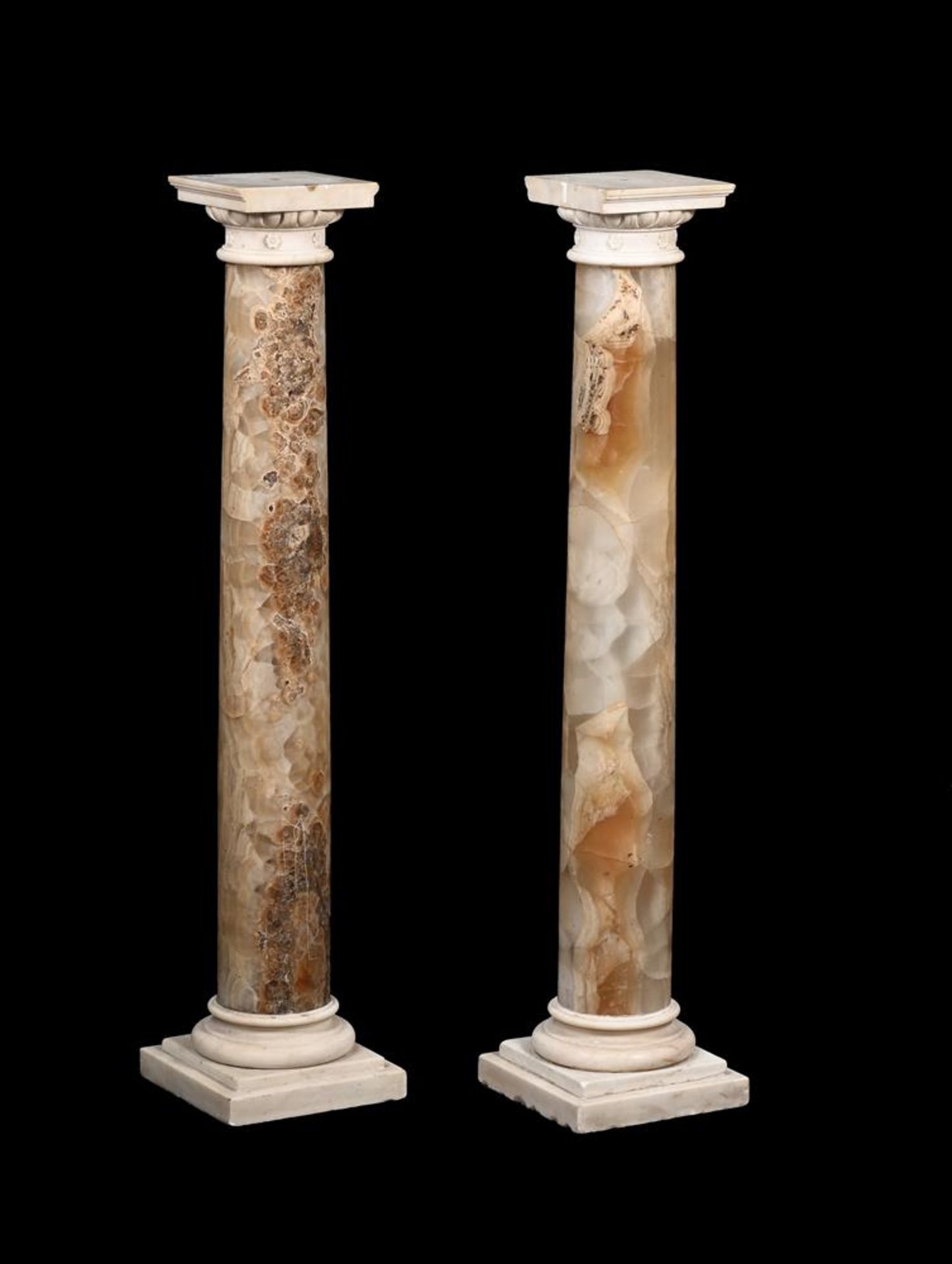 A GOOD PAIR OF FIGURED ALABASTER AND STATUARY MARBLE PEDESTALS, 18TH CENTURY