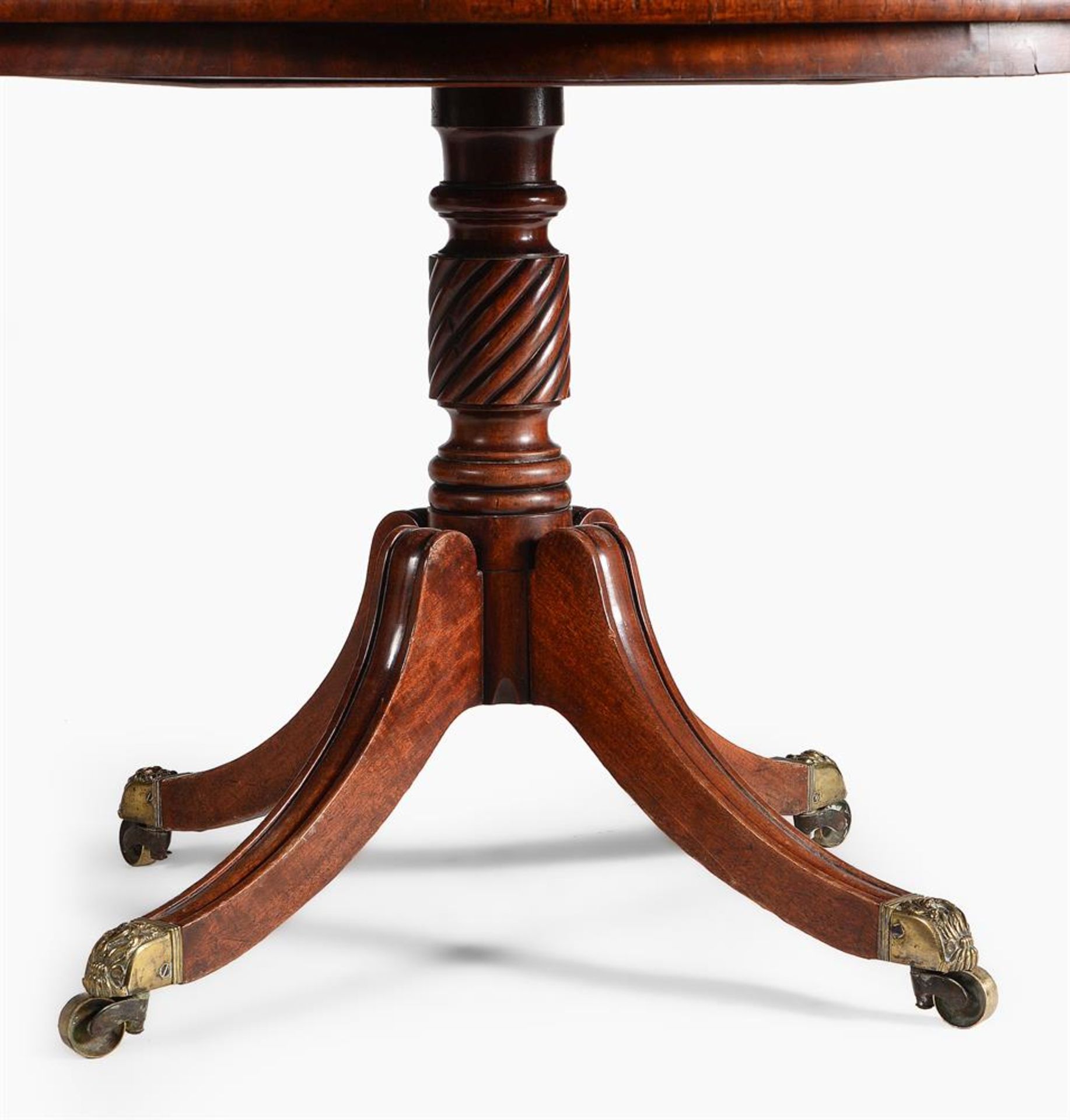 A REGENCY MAHOGANY CENTRE TABLE, IN THE MANNER OF GILLOWS - Image 3 of 3