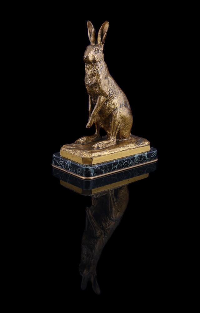 GEORGES GARDET (FRENCH, 1863-1939),A RARE GILT BRONZE MODEL OF A SEATED HARE - Image 2 of 8