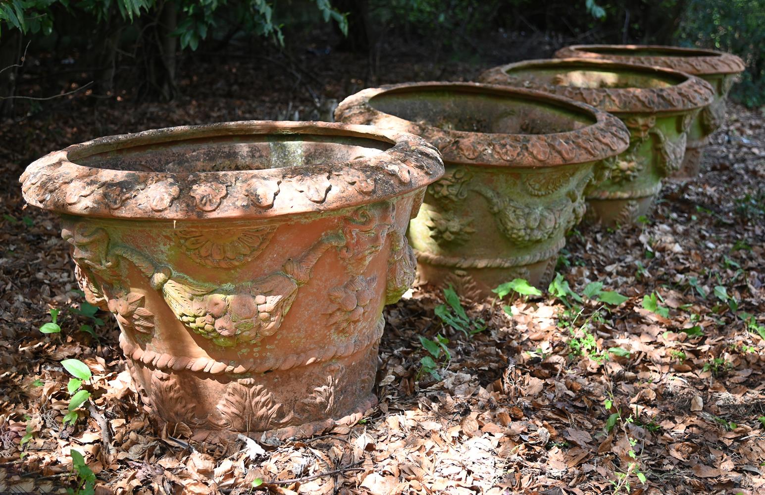 A SET OF FOUR ITALIAN TERRACOTTA GARDEN PLANTERS, LATE 20TH CENTURY