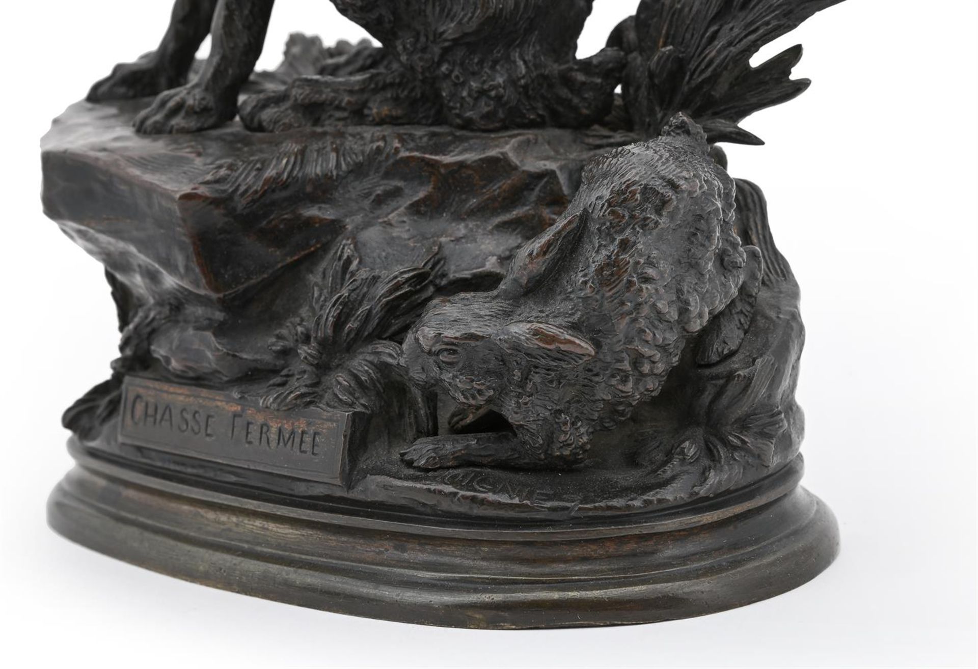 JULES MOIGNIEZ (FRENCH, 1835-1894), A RARE PAIR OF BRONZE MODELS OF HARES - Image 3 of 9