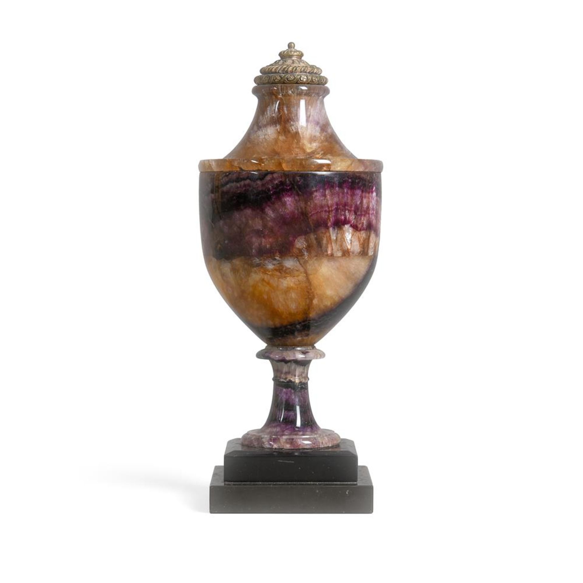 A GEORGE III BLUE JOHN URN, CIRCA 1800-1820 - Image 5 of 5