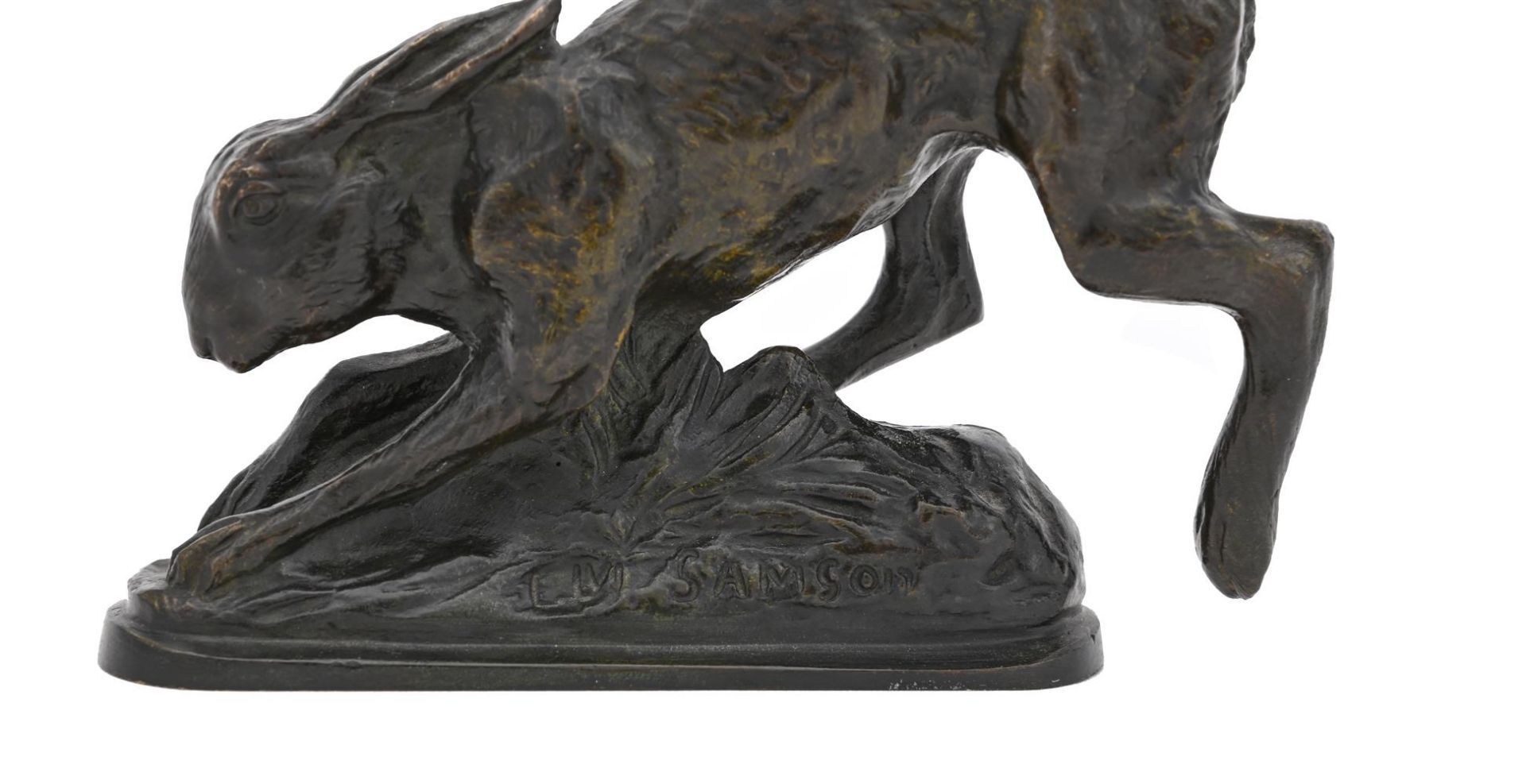 E M SAMSON (FRENCH, LATE 19TH/EARLY 20TH CENTURY), A BRONZE MODEL OF A RUNNING HARE - Image 2 of 5