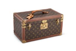 LOUIS VUITTON, A MONOGRAMED COATED CANVAS VANITY CASE