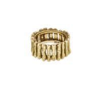 ANDREW GRIMA, AN ABSTRACT 18 CARAT GOLD RING, LONDON 1978