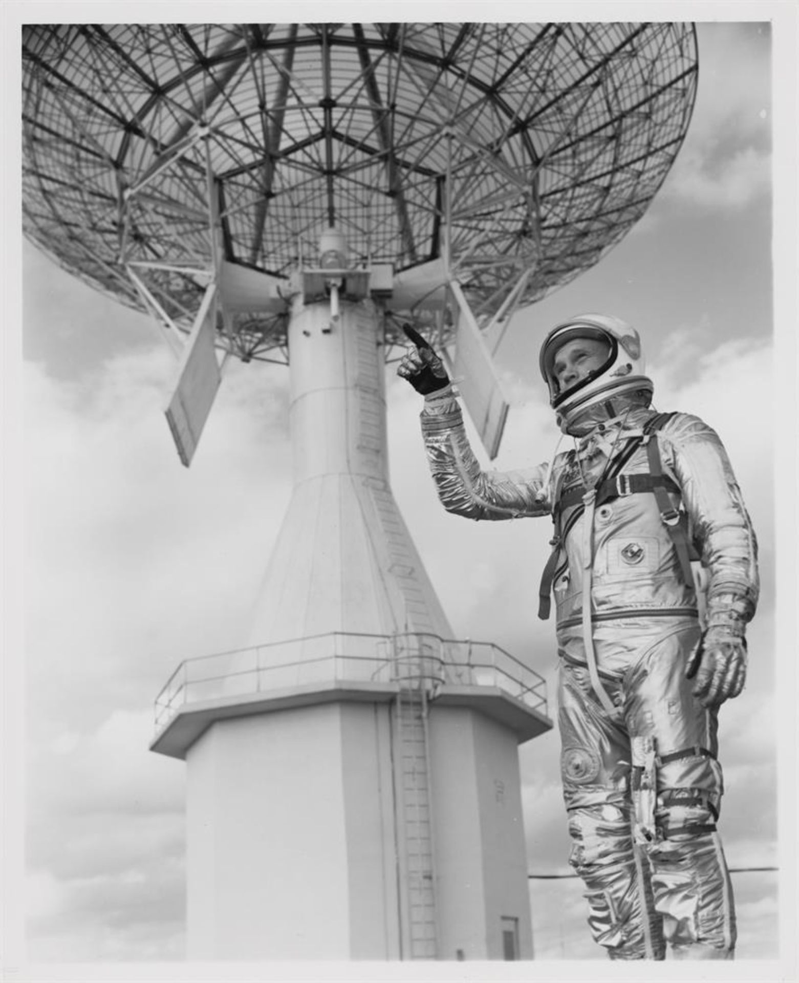 Pre-launch preparations for the historic first U.S. orbital mission (4 views), Mercury Atlas 6, Febr - Image 9 of 10