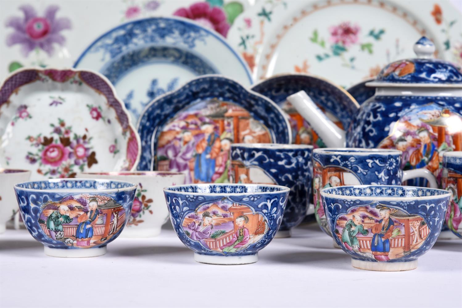 A Chinese 'Mandarin' type part tea service - Image 2 of 6