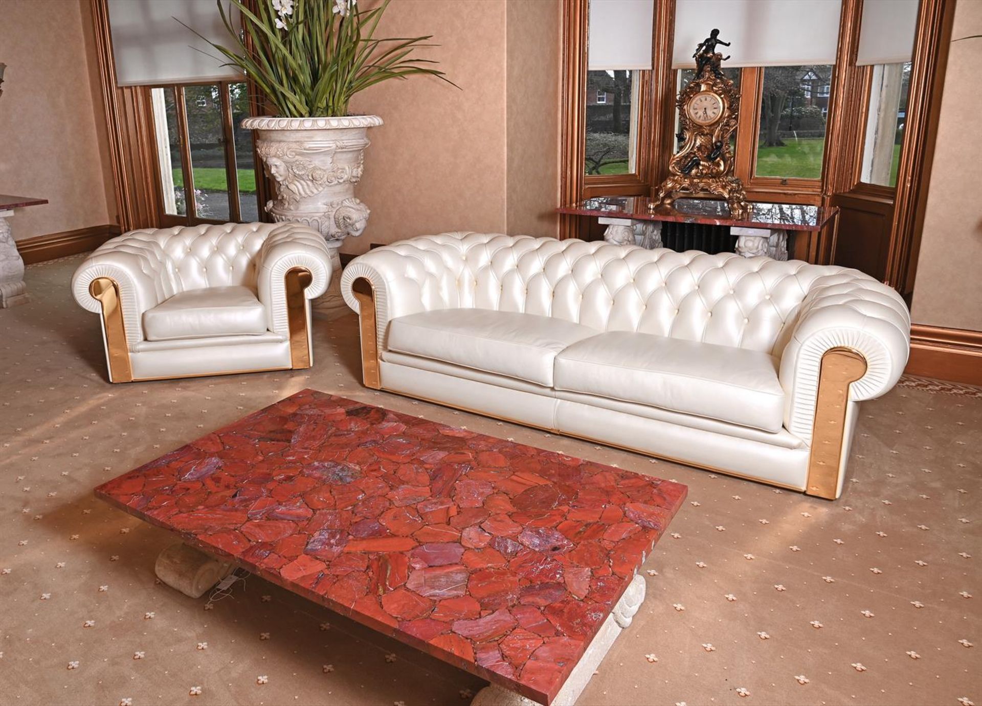 FENDI CASA, ALBIONE, A WHITE LEATHER UPHOLSTERED SUITE - Image 2 of 4