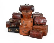 Y A COLLECTION OF VARIOUS LUGGAGE