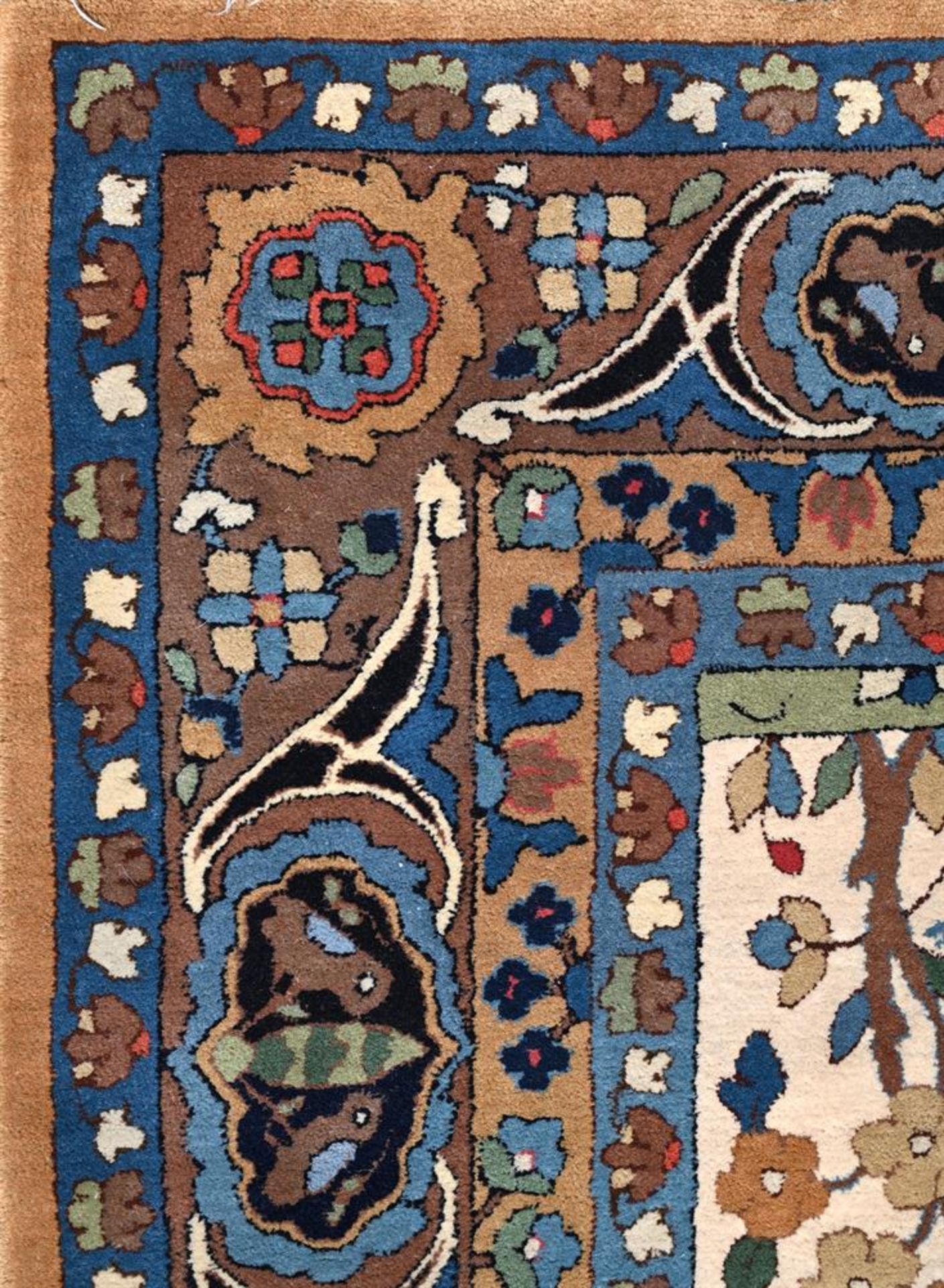 A TETEX CARPET - Image 2 of 3