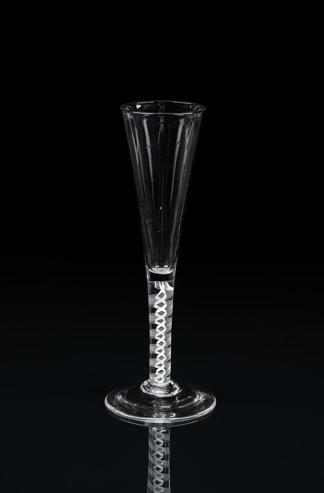AN OPAQUE-TWIST WINE OR CHAMPAGNE FLUTE