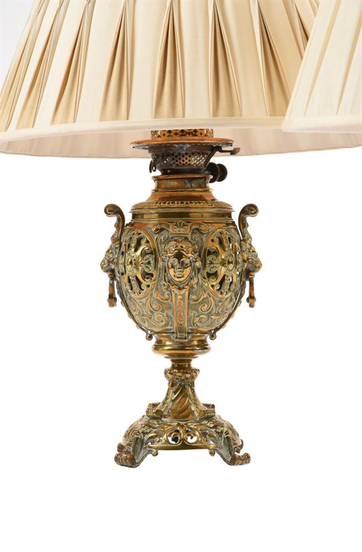 A GROUP OF THREE VARIOUS TABLE LAMPS - Image 3 of 3