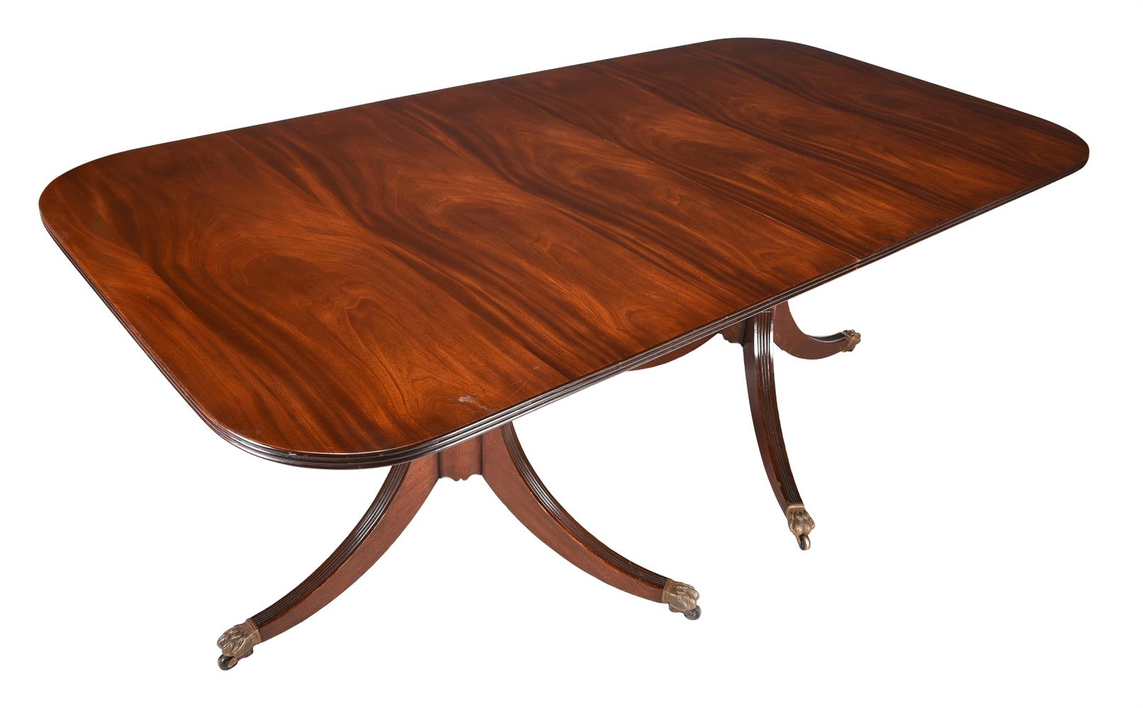 A MAHOGANY TWIN PEDESTAL DINING TABLE IN GEORGE III STYLE - Image 3 of 3