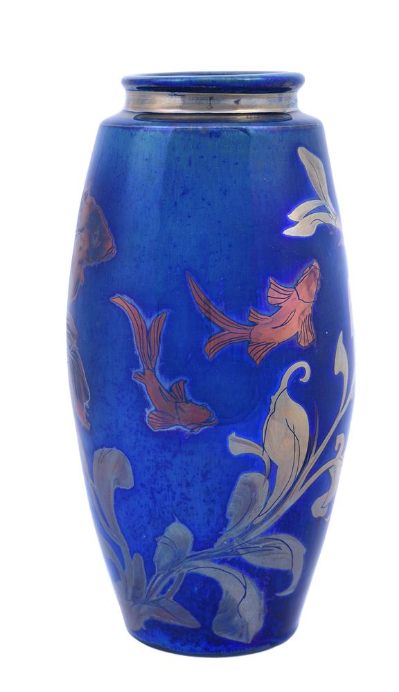 λ JONATHAN CHISWELL JONES FOR JCJ POTTERY, A REDUCTION FIRED LUSTRE PORCELAIN VASE - Image 2 of 3