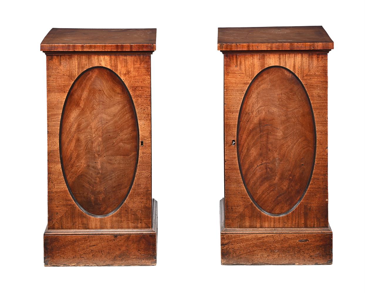 A PAIR OF GEORGE III MAHOGANY DINING PEDESTALS