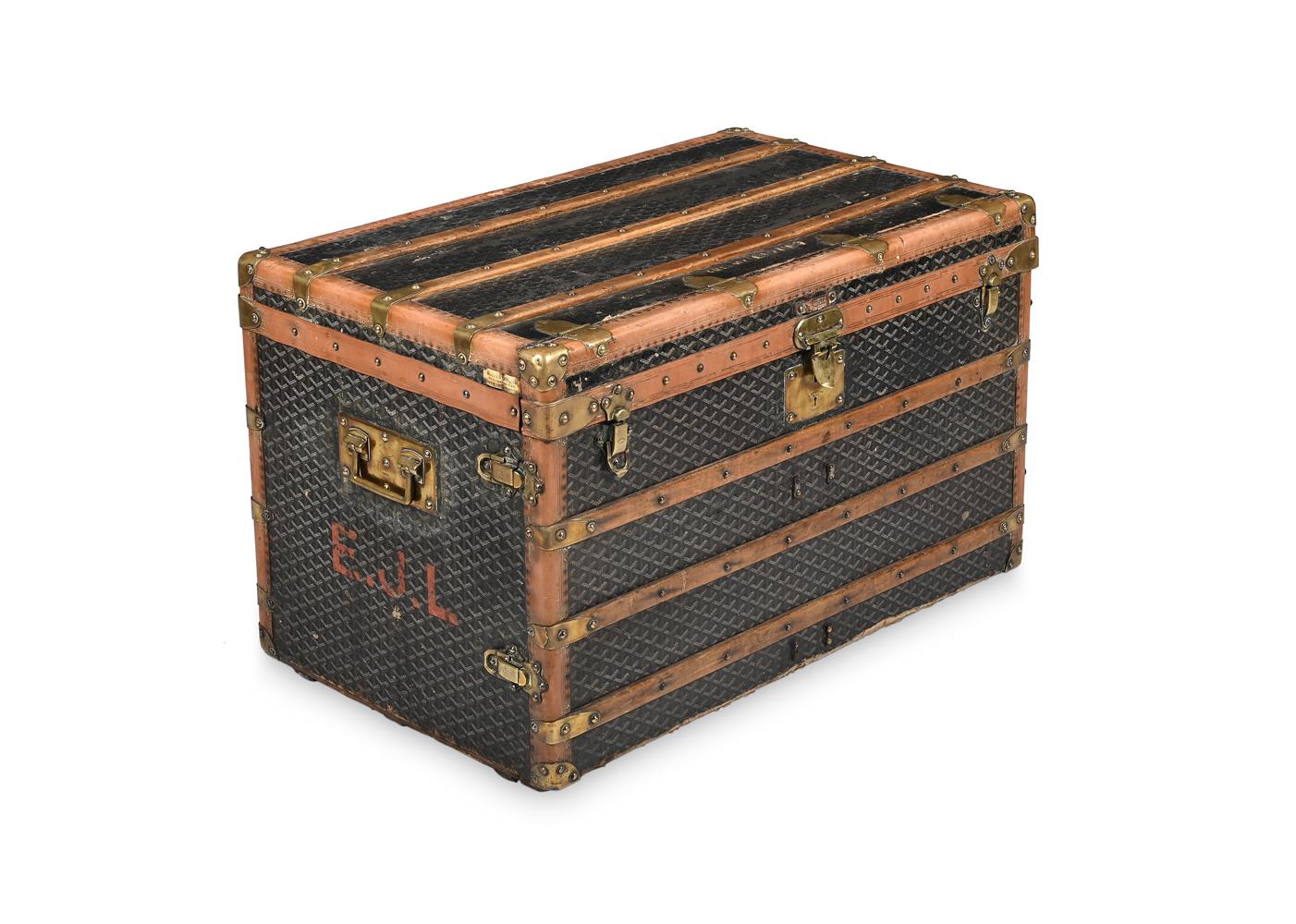 A JACQUARD CHEVRON COATED CANVAS TRAVELLING TRUNK - Image 2 of 5