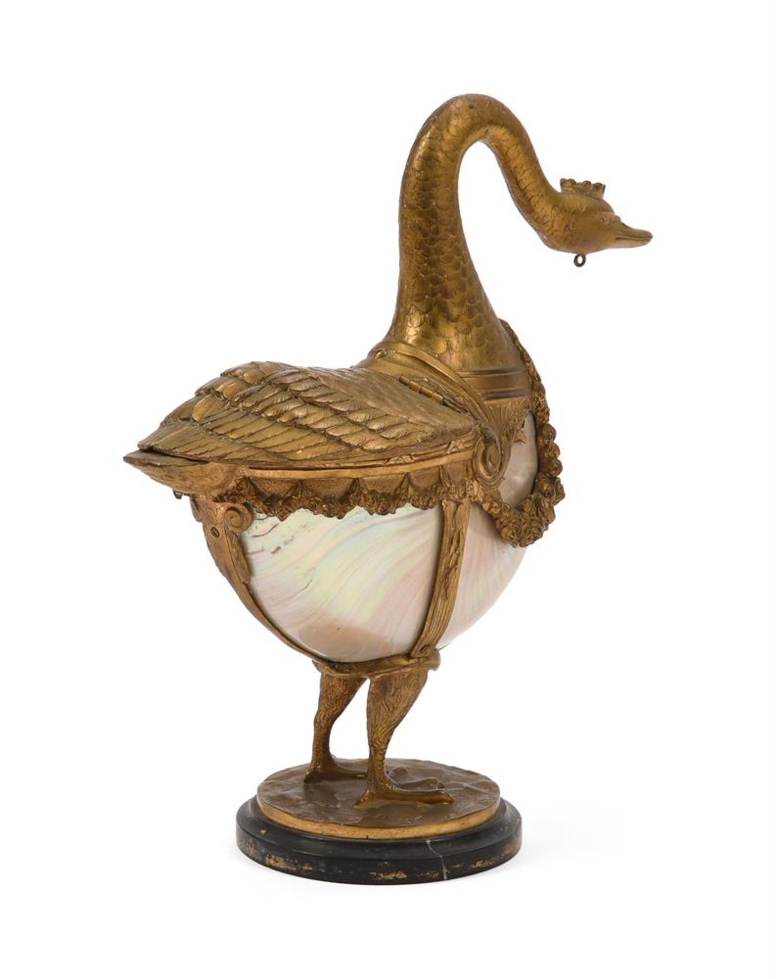 A GILT METAL MOUNTED NAUTILUS MODEL OF A SWAN, CONTINENTAL, LATE 19TH CENTURY - Image 4 of 5