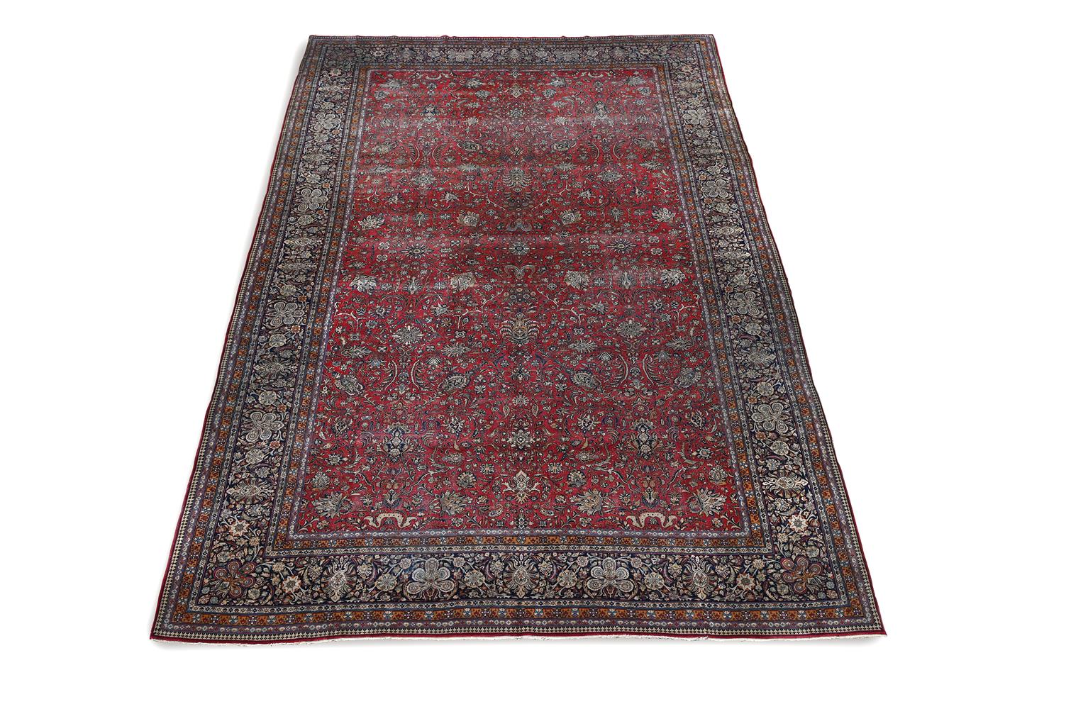 A KASHAN CARPET, CIRCA 1890, approximately 516 x 319cm