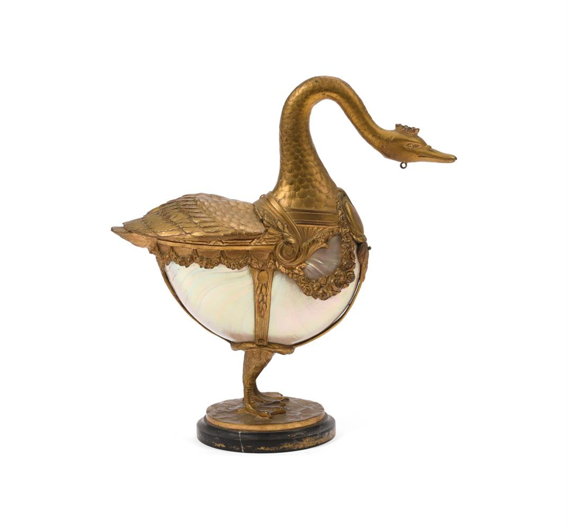 A GILT METAL MOUNTED NAUTILUS MODEL OF A SWAN, CONTINENTAL, LATE 19TH CENTURY - Image 2 of 5