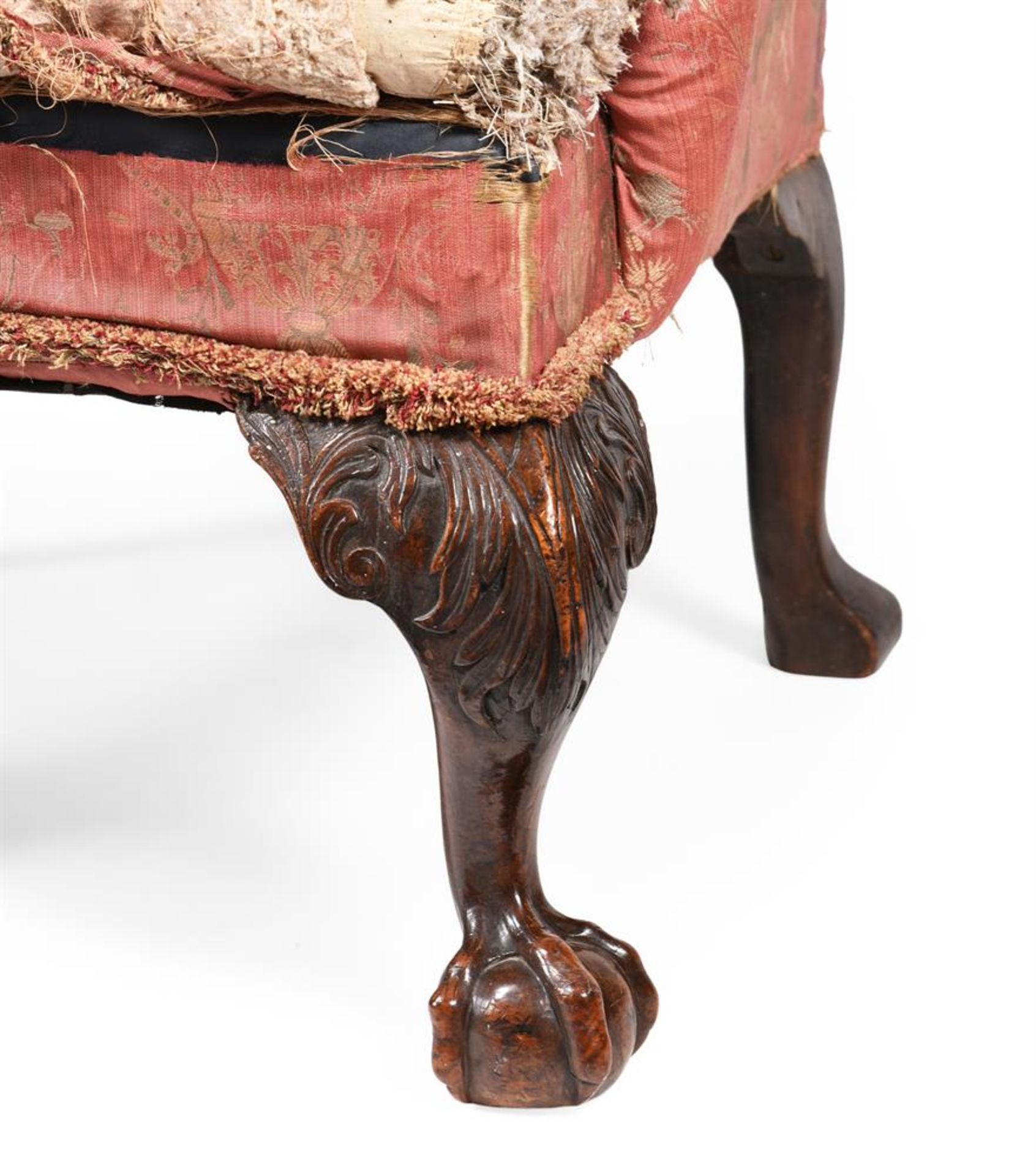 A GEORGE II WALNUT WING ARMCHAIR, CIRCA 1740 - Image 4 of 4