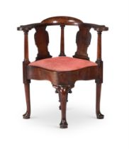 A GEORGE I WALNUT DESK OR READING CHAIR, CIRCA 1720