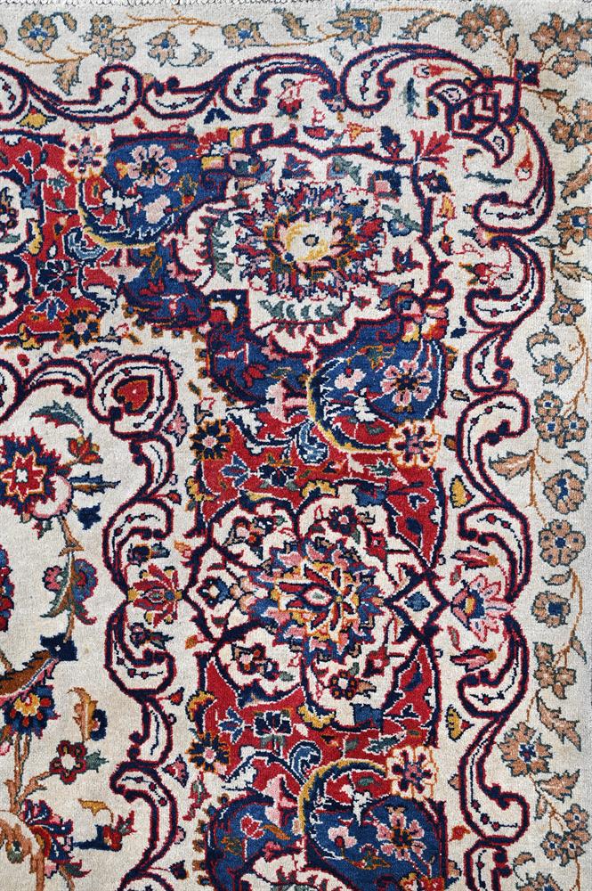 A KASHAN CARPET, approximately 385 x 289cm - Image 3 of 3