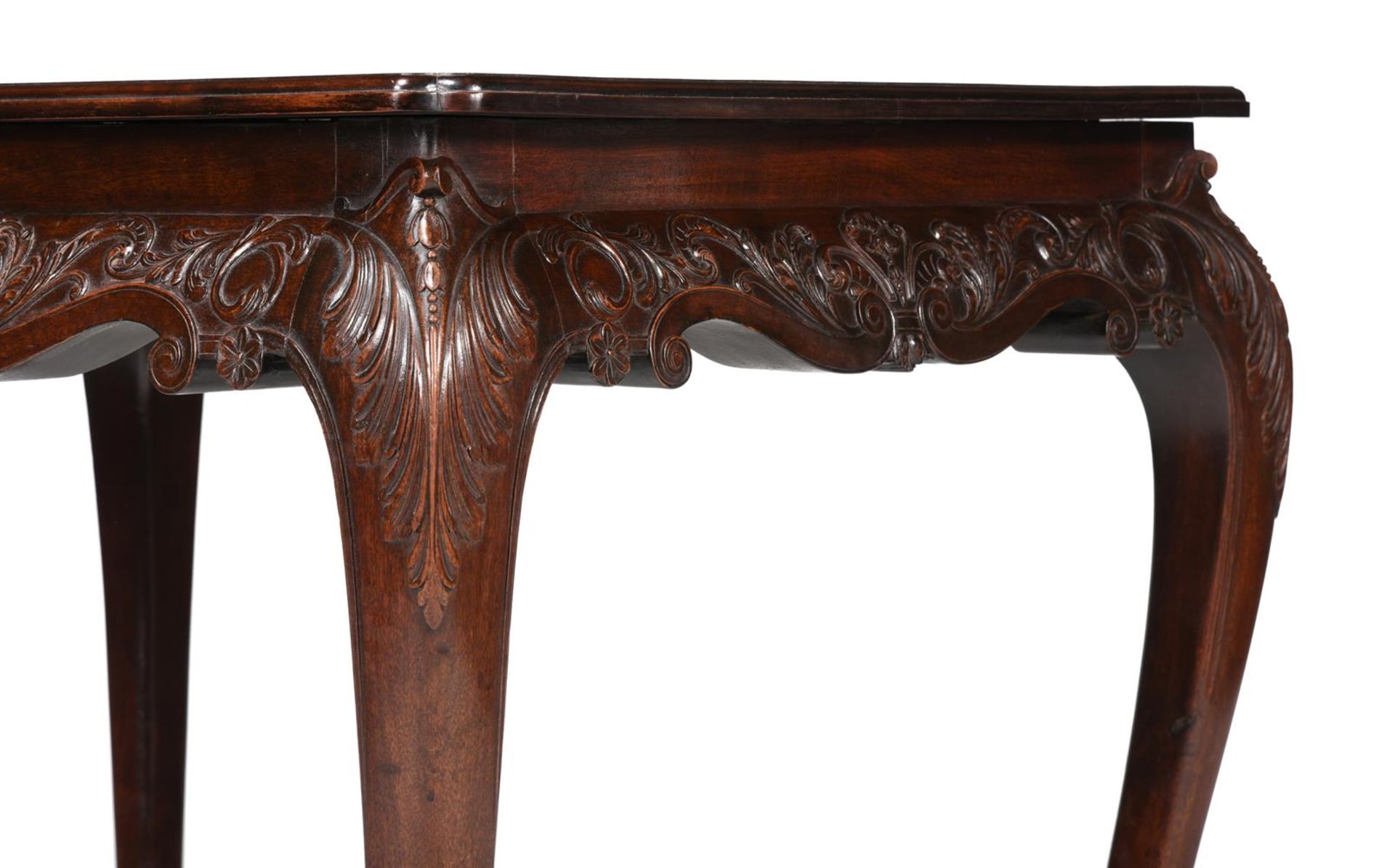 A CARVED MAHOGANY CENTRE OR SILVER TABLE, IN GEORGE II STYLE, 19TH CENTURY - Image 3 of 6