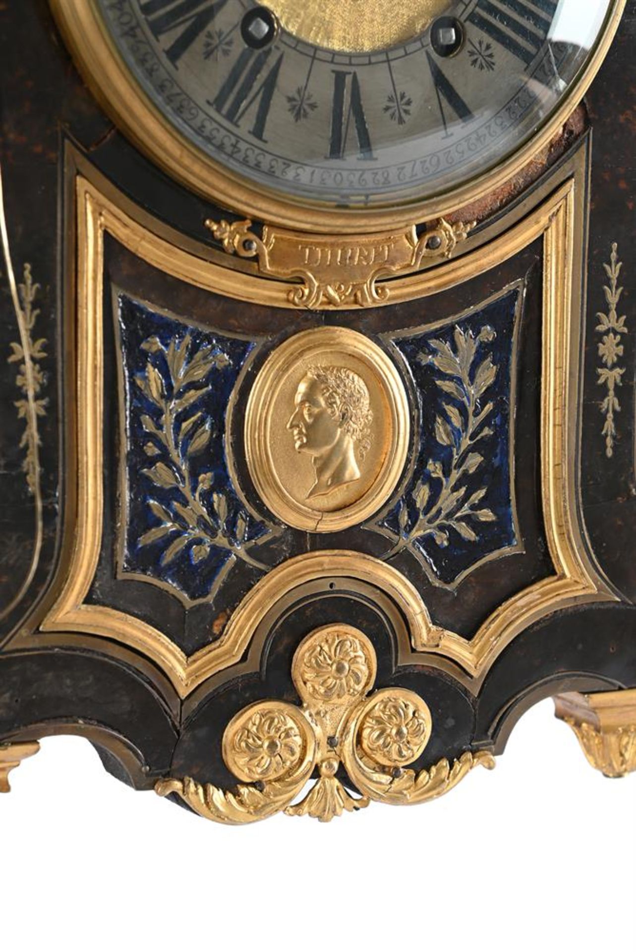 A FRENCH REGENCE BOULLE SMALL BRACKET CLOCK WITH LATER MOVEMENT, EARLY 18TH CENTURY AND LATER - Image 3 of 5