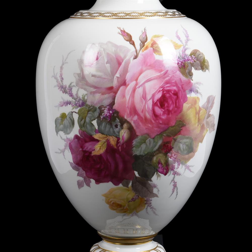 A BERLIN (KPM) PORCELAIN VASE, CIRCA 1900 - Image 3 of 5