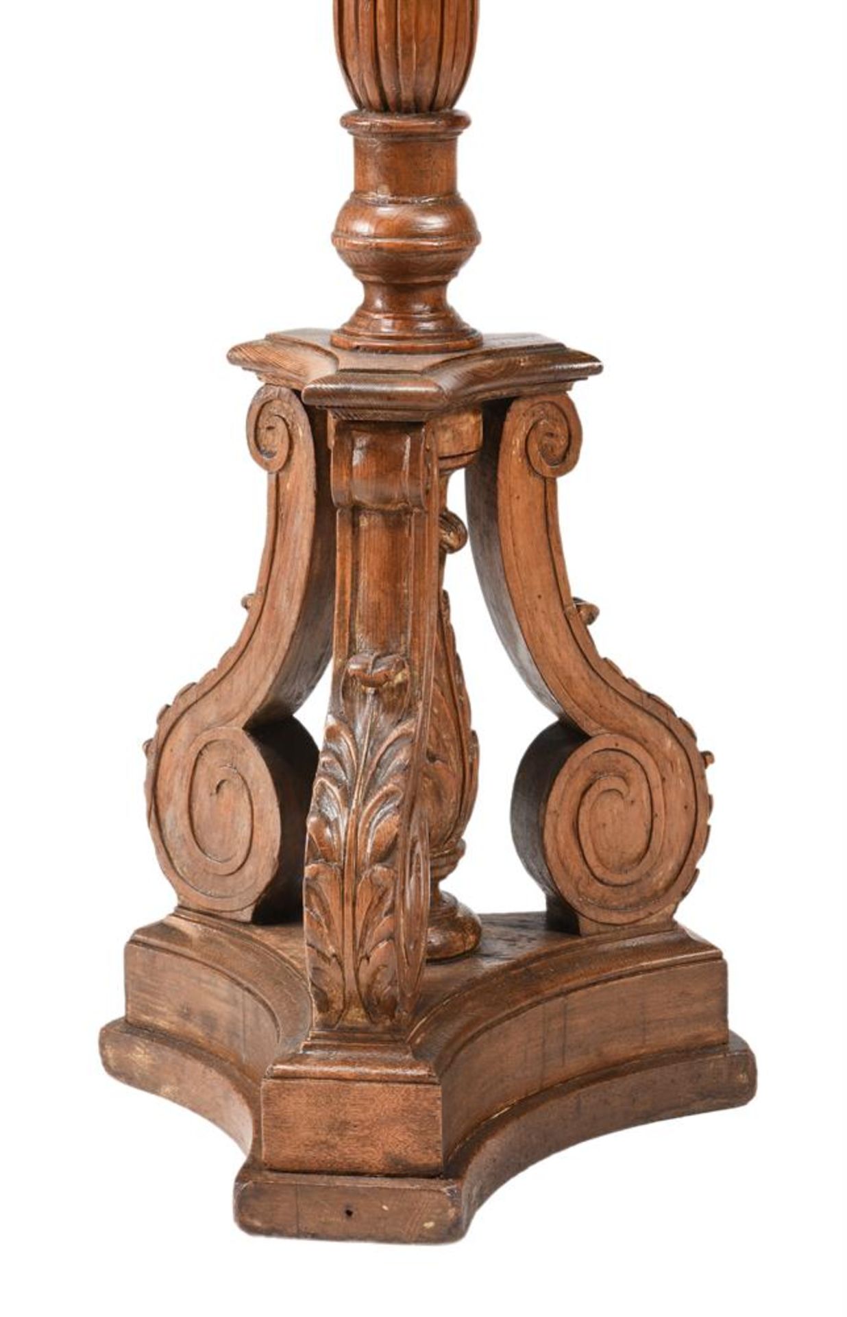 A PAIR OF REGENCY CARVED PINE TORCHERES, EARLY 19TH CENTURY - Image 3 of 3