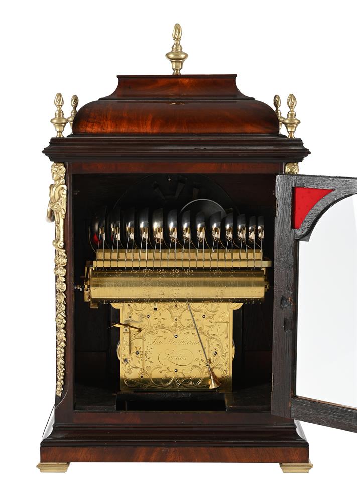 A FINE RARE GEORGE III TWELVE-TUNE MUSICAL BRASS MOUNTED MAHOGANY TABLE CLOCK WITH DOUBLE AUTOMATON - Image 3 of 4