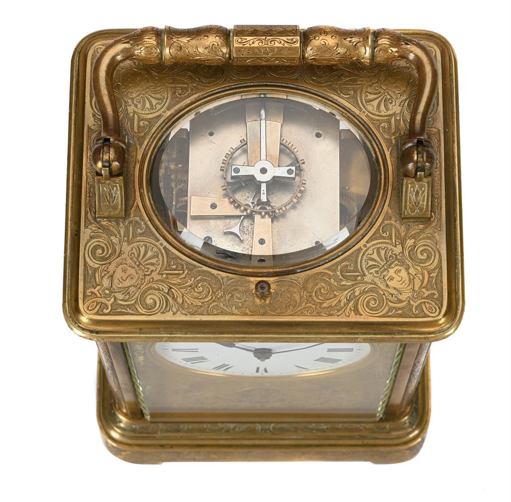 A FINE FRENCH ENGRAVED BRASS GIANT GRANDE SONNERIE STRIKING AND REPEATING CARRIAGE CLOCK - Image 2 of 7