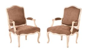 A PAIR OF WHITE PAINTED AND ALCANTRA UPHOLSTERED CHAIRS IN LOUIS XV CHAIRS STYLE