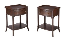 THOMAS PHEASANT FOR BAKER FURNITURE, A PAIR OF MAHOGANY BEDSIDE TABLES