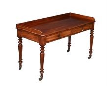 AN EARLY VICTORIAN MAHOGANY DRESSING TABLE OR WASH STAND