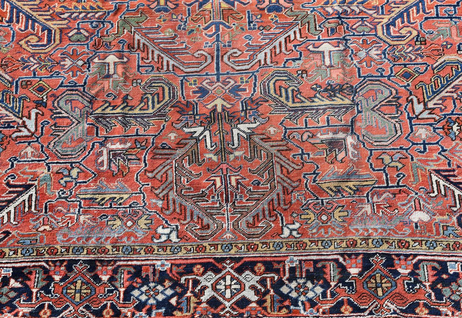 A HERIZ CARPET - Image 3 of 3