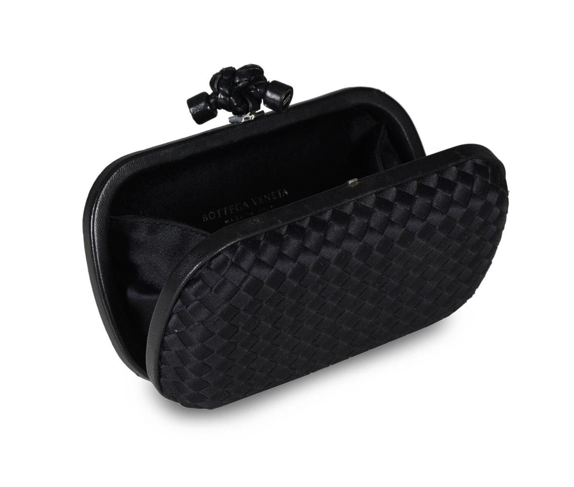 BOTTEGA VENETA, KNOT MINAUDIÈRE, A BLACK MINI CLUTCH - Image 2 of 4