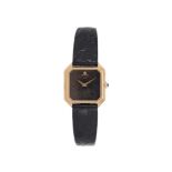 BAUME & MERCIER, REF. 38259, A LADY'S 18 CARAT GOLD WRIST WATCH