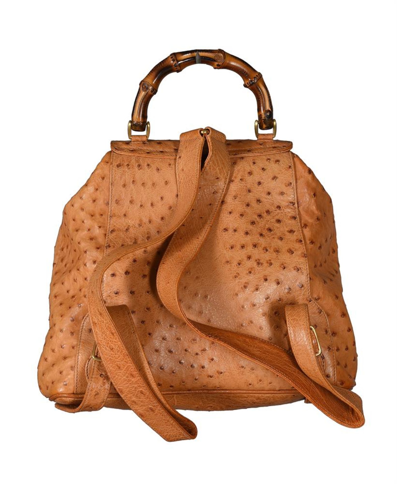 GUCCI, A TAN OSTRICH LEATHER AND BAMBOO BACKPACK - Bild 2 aus 4